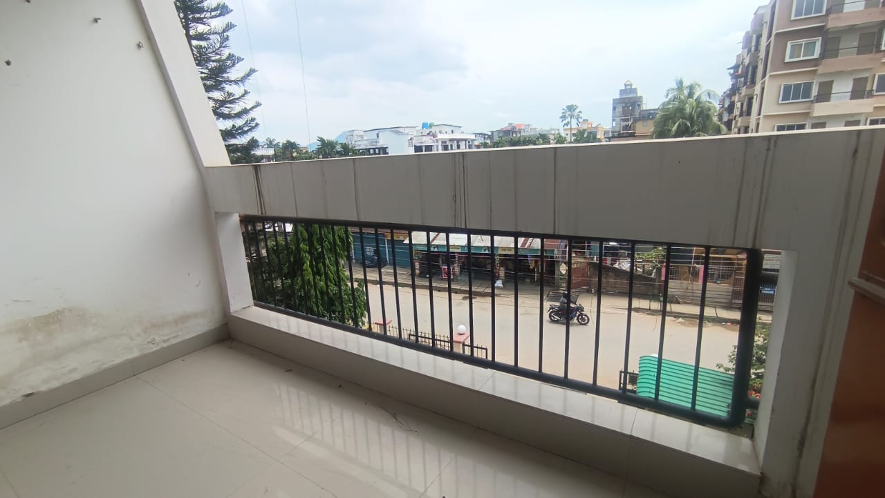 Unfurnished 4bhk in Panjabari, Khanapara, Guwahati, Assam, India for Rent